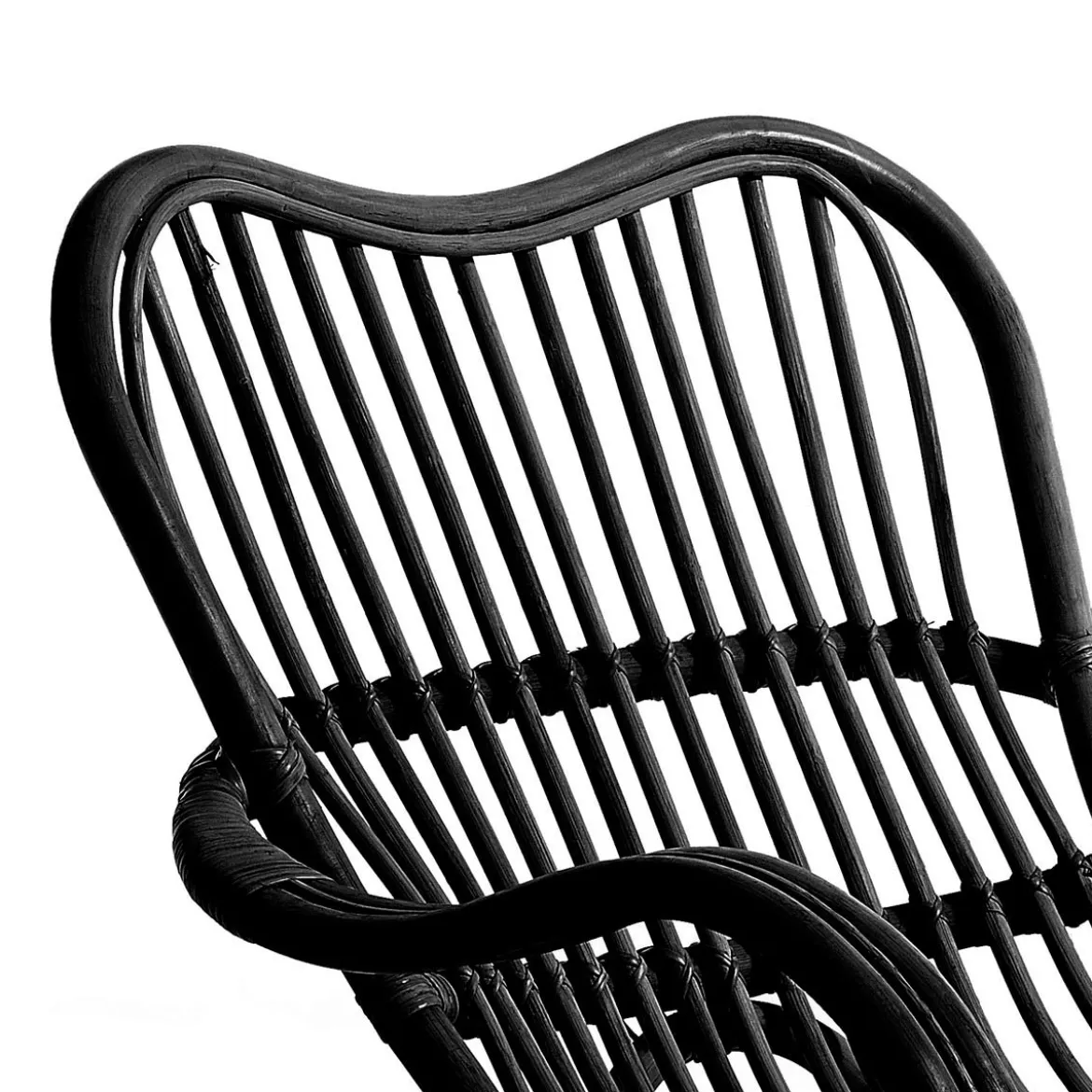 Alpa black sedia a dondolo in rattan nero per interno/esterno 100x85xh85 cm