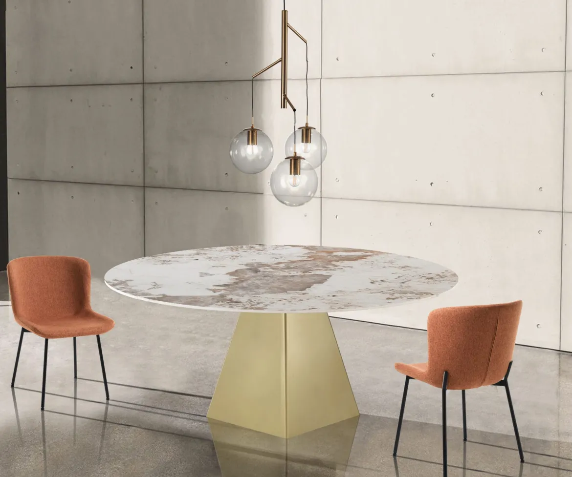 Alycia e lampadario in acciaio oro opaco e 3 sfere in vetro trasparente 115x10xh95-132 cm