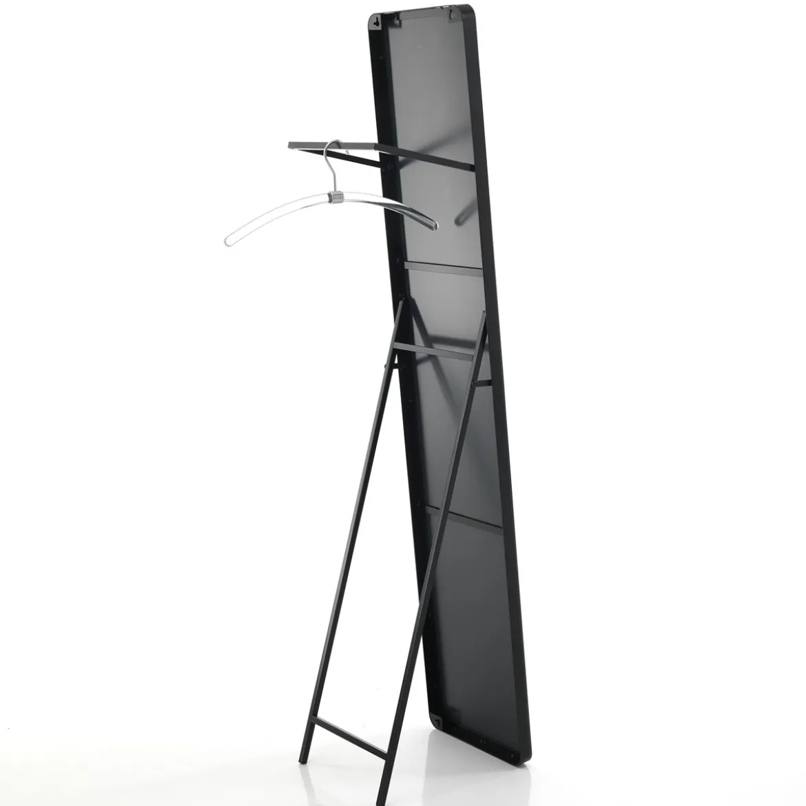 Crafty specchio da terra / parete / appendiabiti in metallo nero opaco 30x36 h150 cm