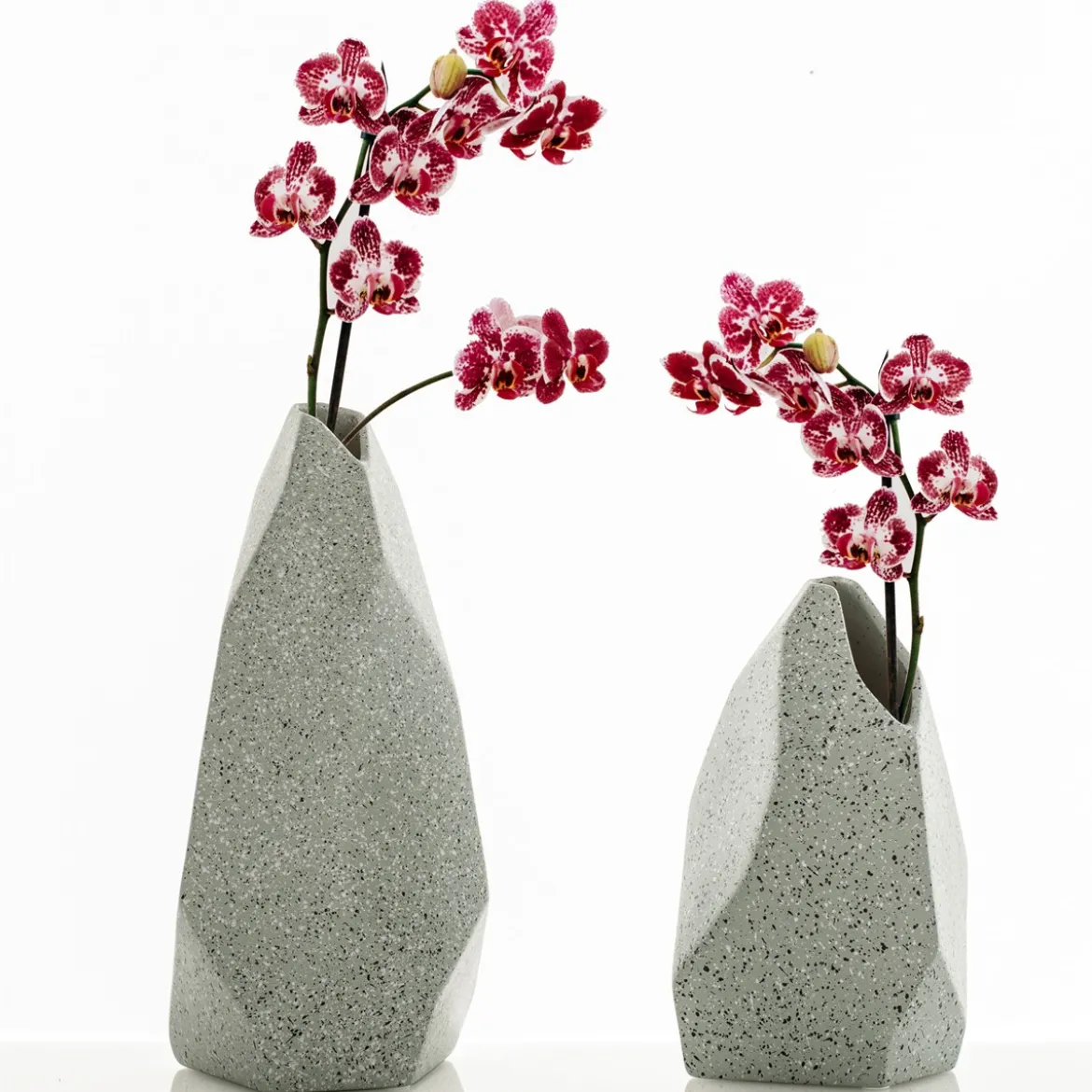 Ekko-a vaso in ceramica effetto pietra colore grigio finitura opaca 17x18x27 cm