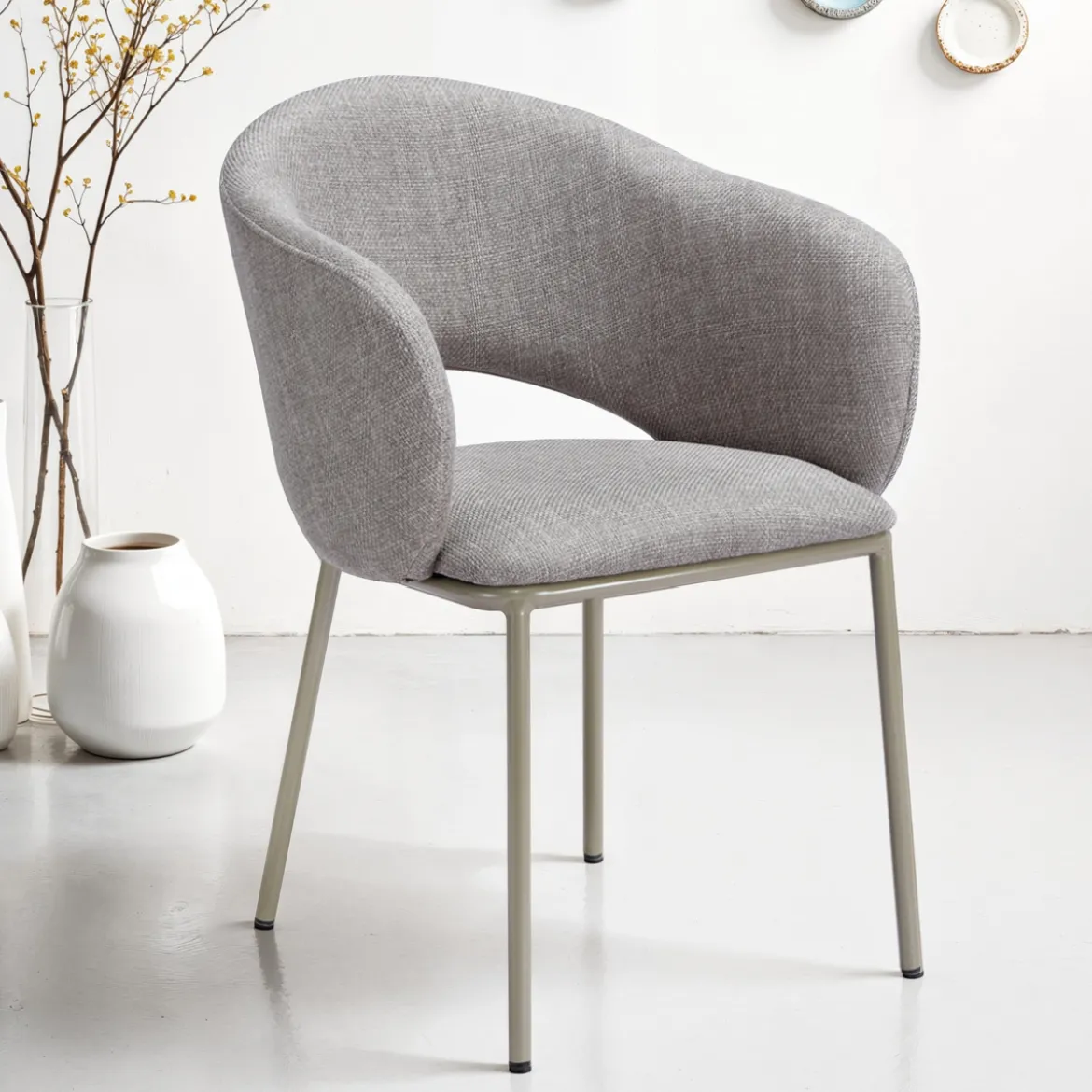 Jade Grey Platinum Sedia Imbottita tessuto Grigio struttura metallo platino opaco h80 l54 p57 seduta h48