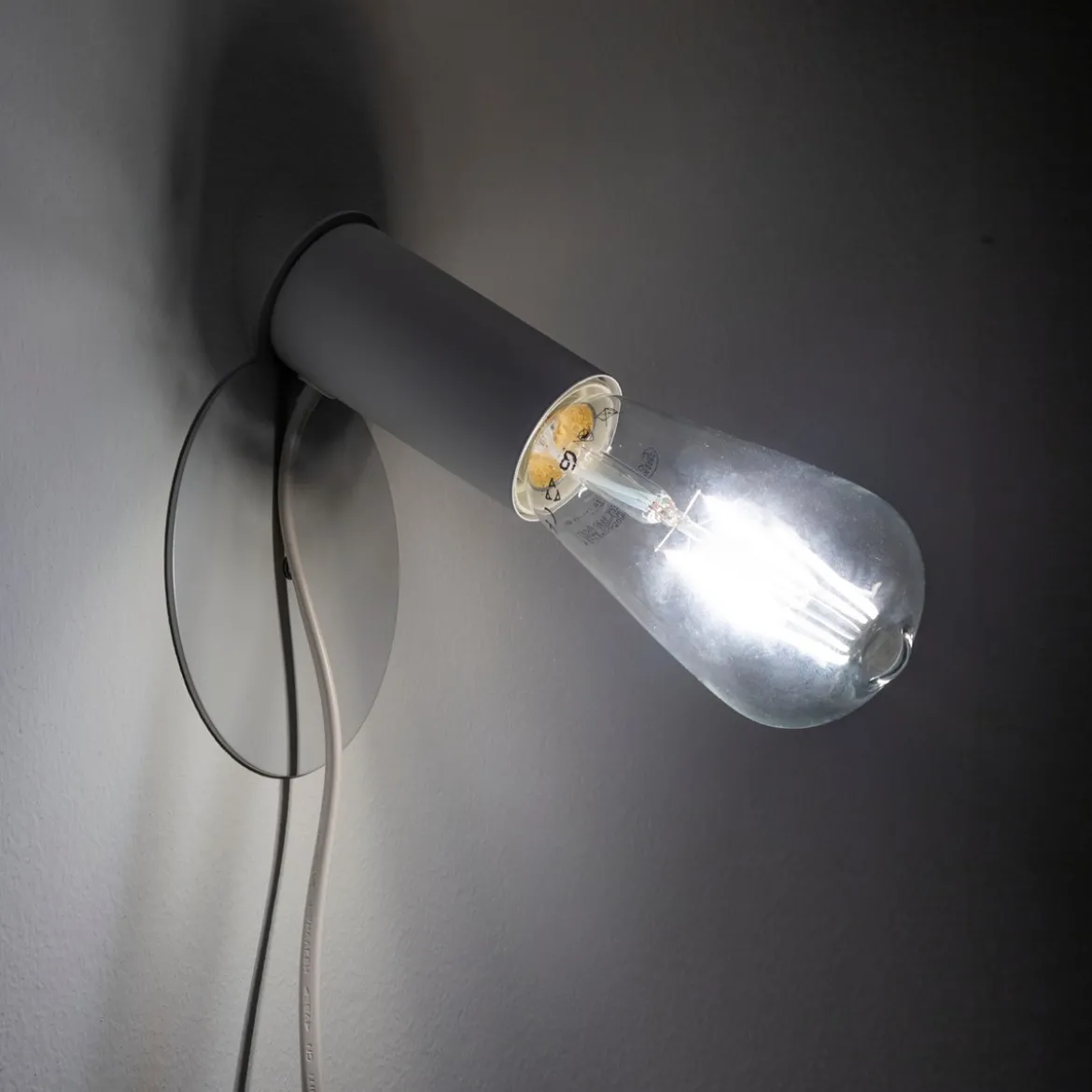Magic lampada da tavolo applique in metallo verniciato di bianco opaco d11 h9 cm