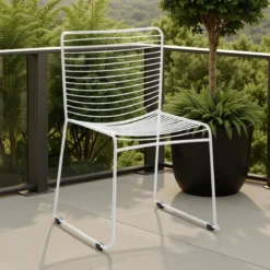 Martha white sedia interno esterno in acciaio colore bianco opaco impilabile h.79 l.49 p.53 cm