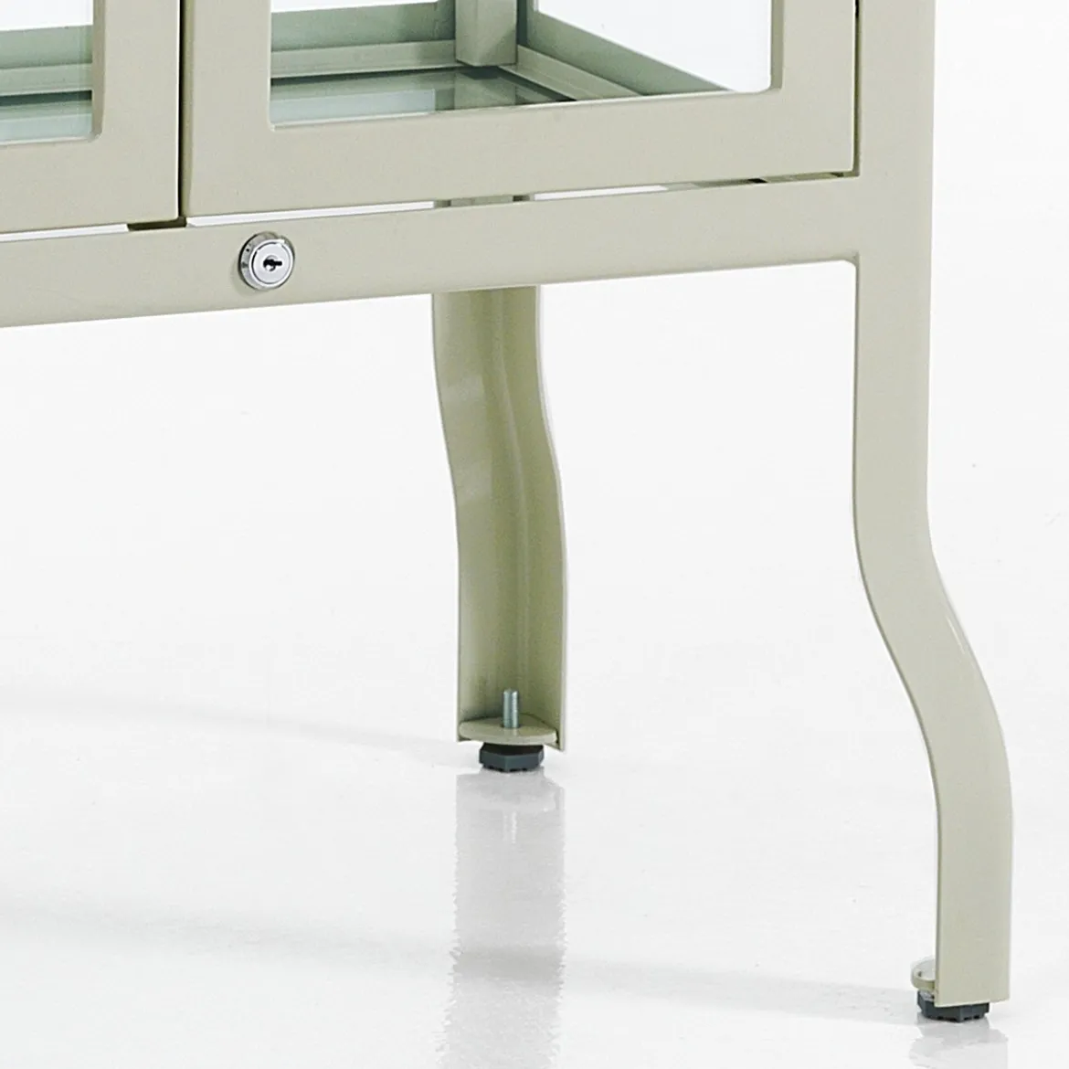 Mash white vetrina 2 ante produzione dulton in acciaio laccato di colore avorio lucido l70 p45 h131 cm