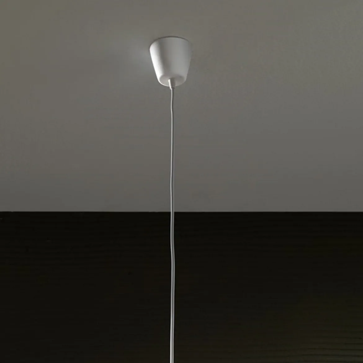 Rullo lampadario in polipropilene bianco con filo regolabile d44 h44 cm