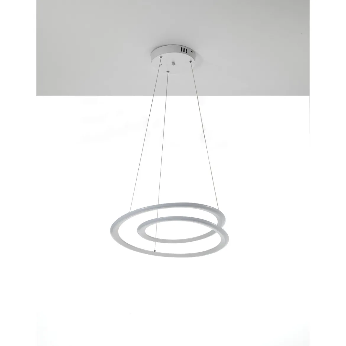 Spiral lampadario led in polipropilene bianco opaco filo regolabile d50 h165 cm
