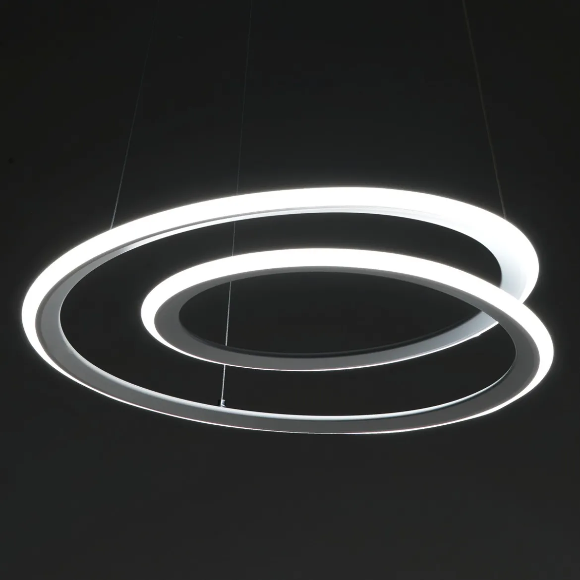 Spiral lampadario led in polipropilene bianco opaco filo regolabile d50 h165 cm