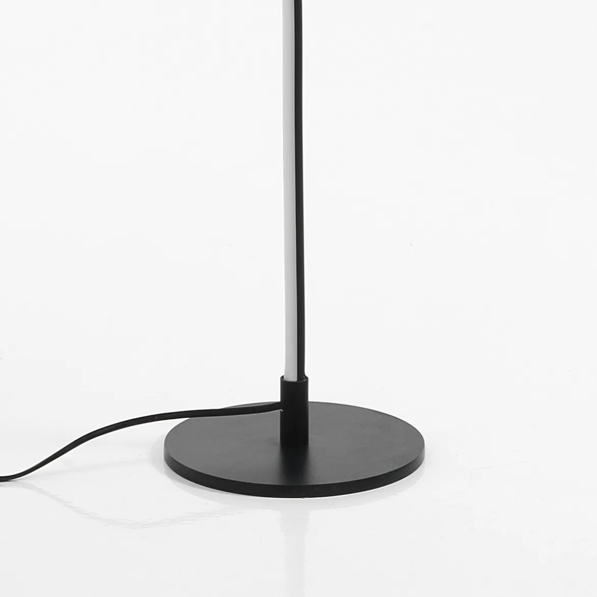 Stelo lampada da terra led in alluminio nero opaco d20 h150 cm