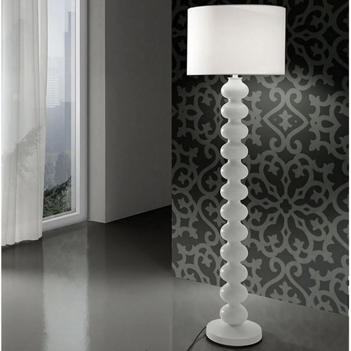 Vanity white lampada da terra metallo bianco opaco paralume tessuto bianco d45 h170