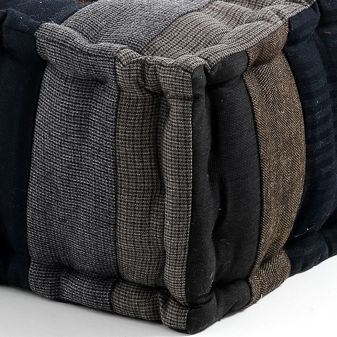 Yara high divano 2 posti tessuto effetto lana alto non sfoderabile interno in fibre cm 160x80x60