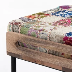 Yara white patch pouf/tavolino acciaio e legno mango cuscino patchwork bianco gommapiuma cm 40x46x44